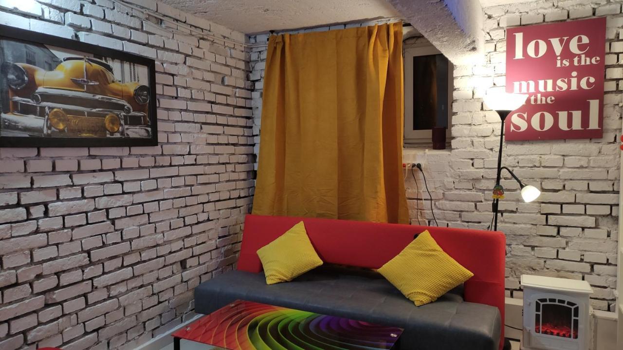 Cosy Dungeon Double Room With Ac Krakow Exterior photo